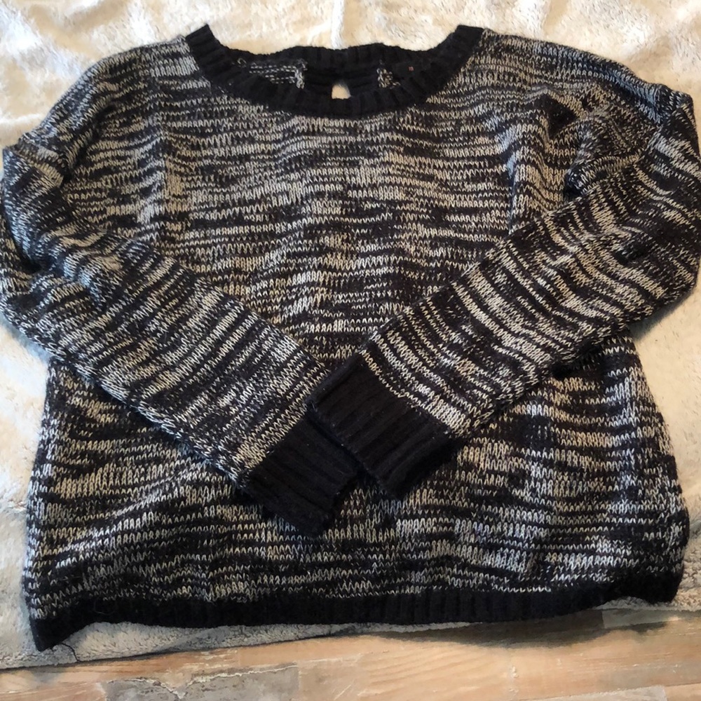 Black and Cream sweater, with bows in the back